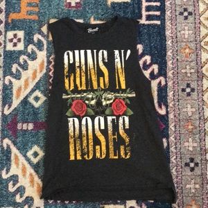 Guns N’ Roses tank top